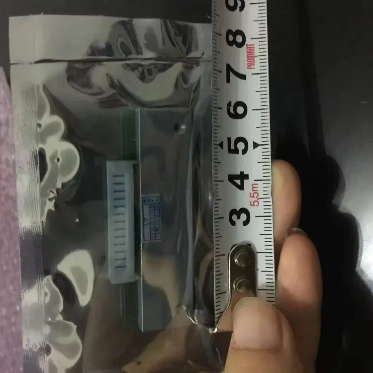 

Печатающая головка ch56-9913 (203dpi) Печатающая головка для OEM на продажу 6 см