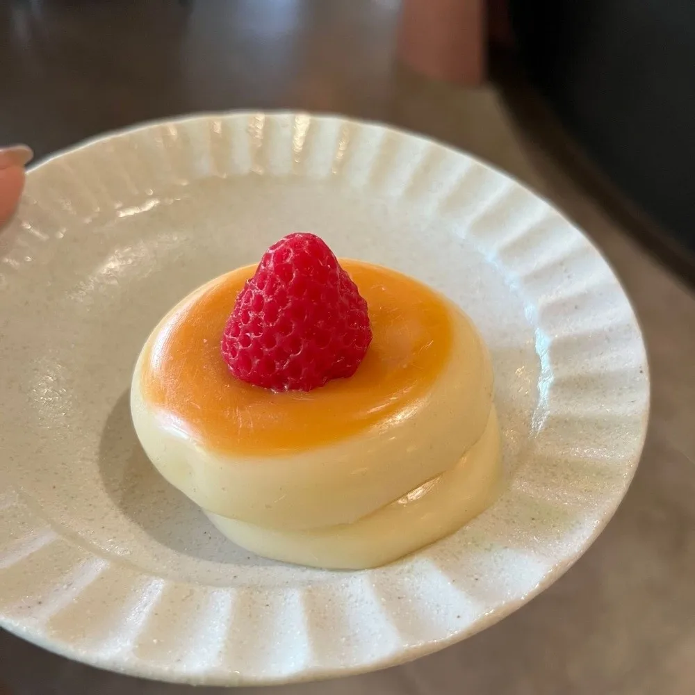 Slow Rebound Simulation Soufflé Fidget Strawberry Blueberry Cake Shape Stress Relieving Pinching Decompression Pinching