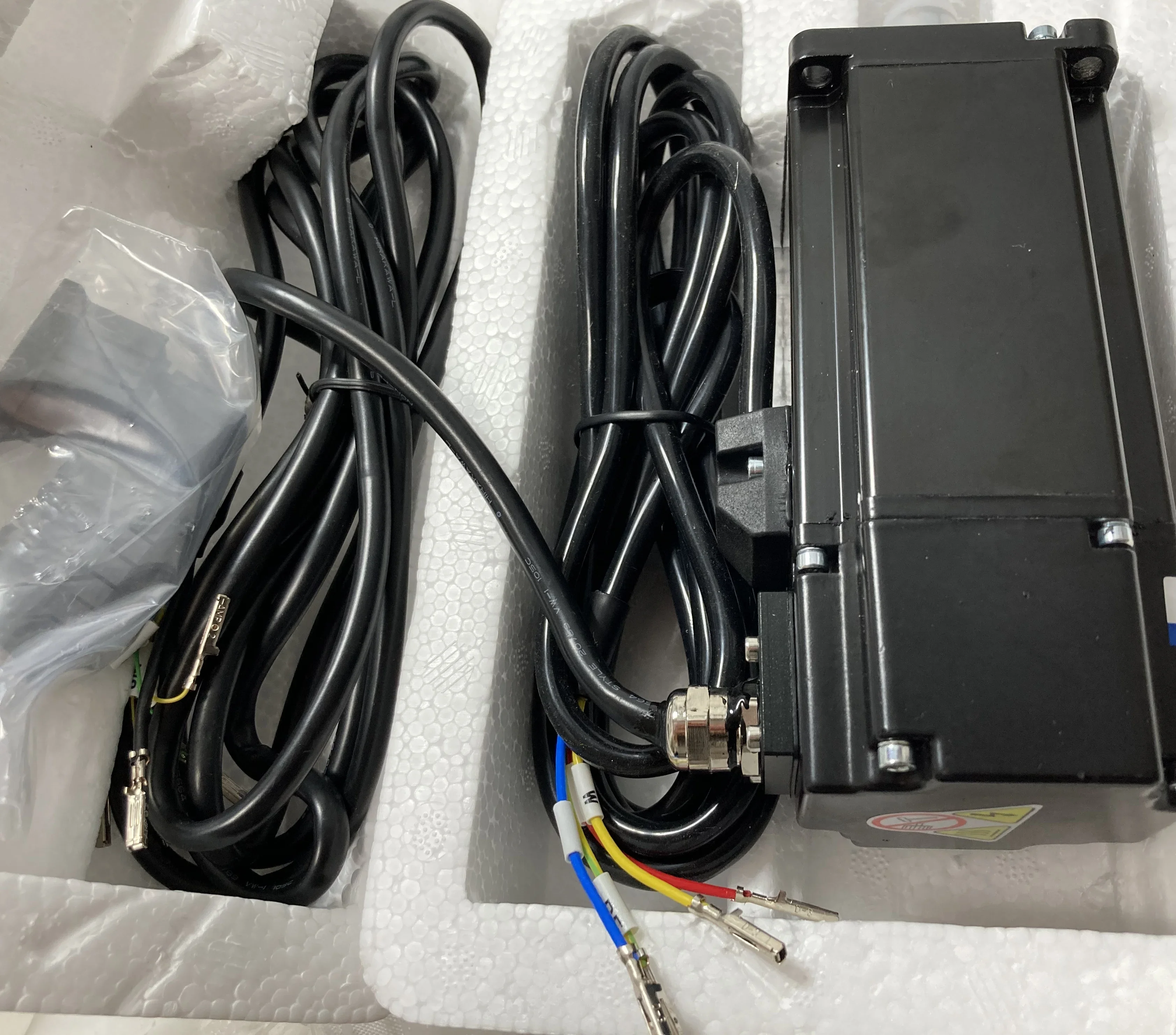 

The Imported Komori Printer Equipment Motor NA70-40NAMKS-M89-PRFA Offset Printing Machine Electrical Motor Sensor