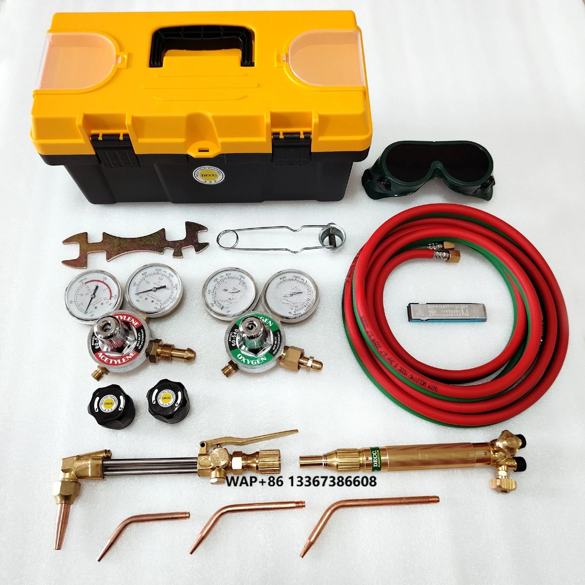 

DECC American style 6200 Duty Oxy Acetylene Torch Kit CGA540 and CGA510 Regulator