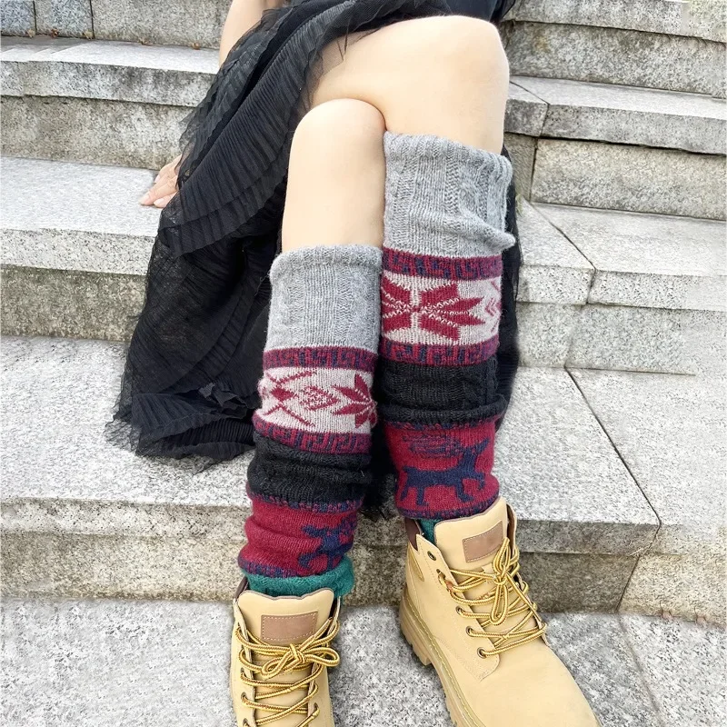 Autumn and Winter Twist Snowflake Deer Christmas Socks Knitted Knee Pads Wool Stacking Socks Leg Warmers Thigh High Socks
