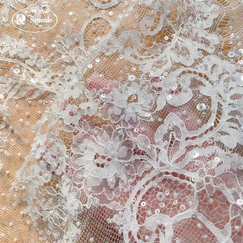 3 Yards. Perlen, Glitzer-Pailletten, Wimpern-Spitzenstoff. Hochwertige Maßanfertigung für Braut- und Hochzeitskleider. Luxuriöse französische Spitze für Abendkleider. – Detail 2