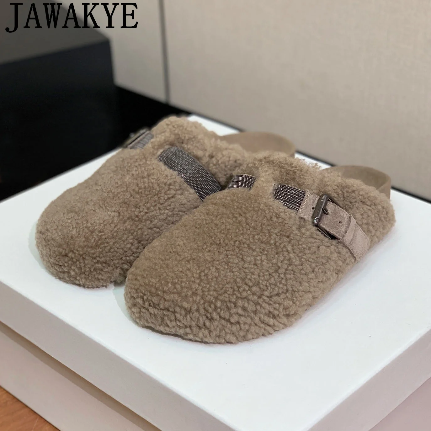 

Пушистые шерстяные лоферы, тапочки на плоской подошве, женские повседневные тапочки с круглым носком в стиле панк, знаменитые зимние теплые удобные модные тапочки-мюли