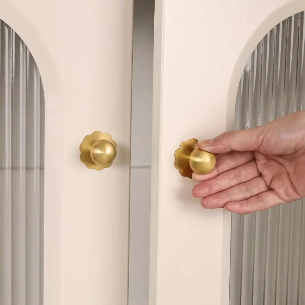 Modern Minimalist Brass Drawer Backplates Smooth Surface Premium Brass Cabinet Pulls Sophisticated Appearance Sturdy Structure