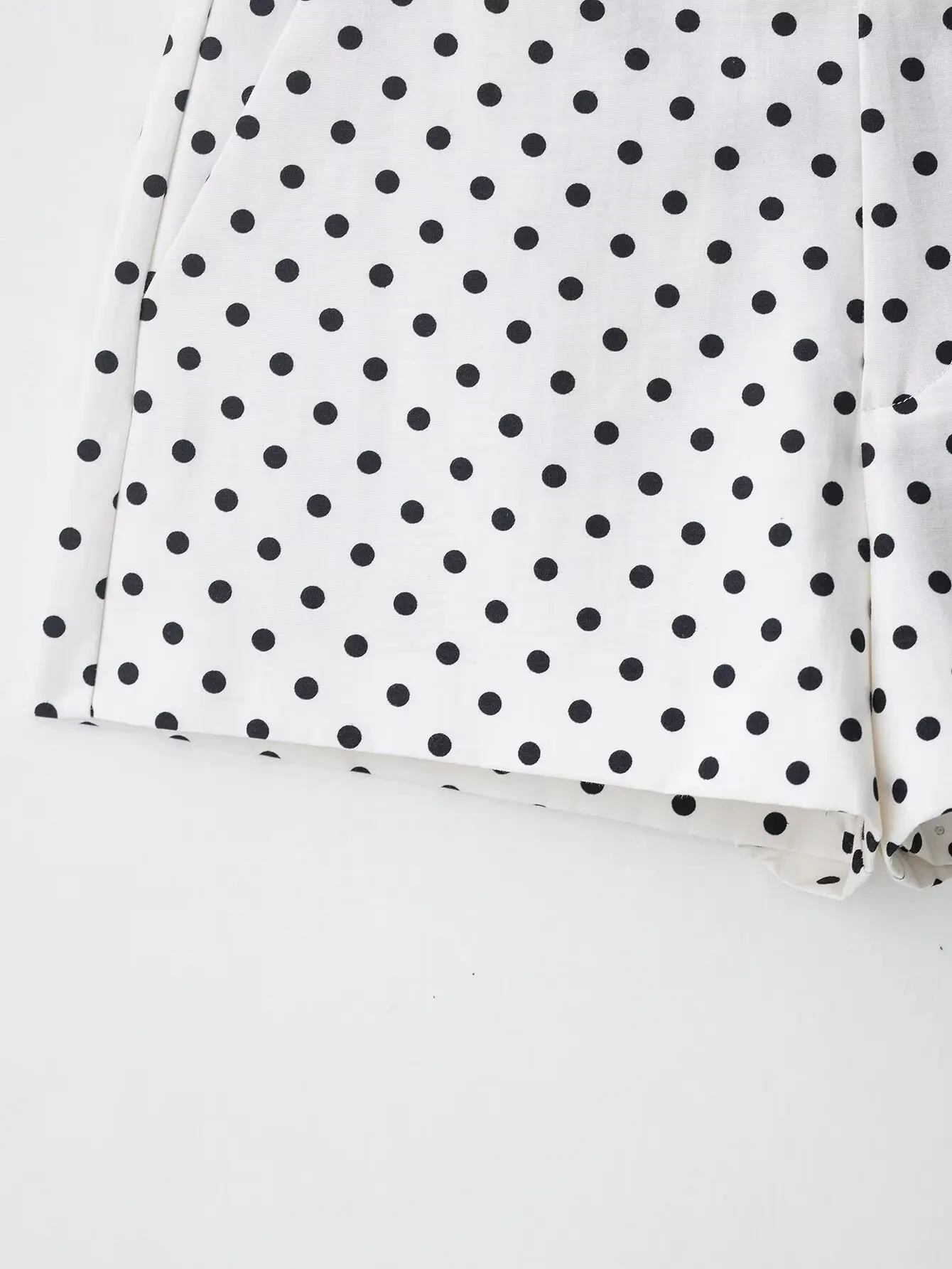 HH Polka Dot Shorts-Sets für Damen 2026 Trend-Outfits Langarm Reißverschluss Rollkragenjacke Mantel Frühling Elegantes 2-teiliges Set – Detail 18