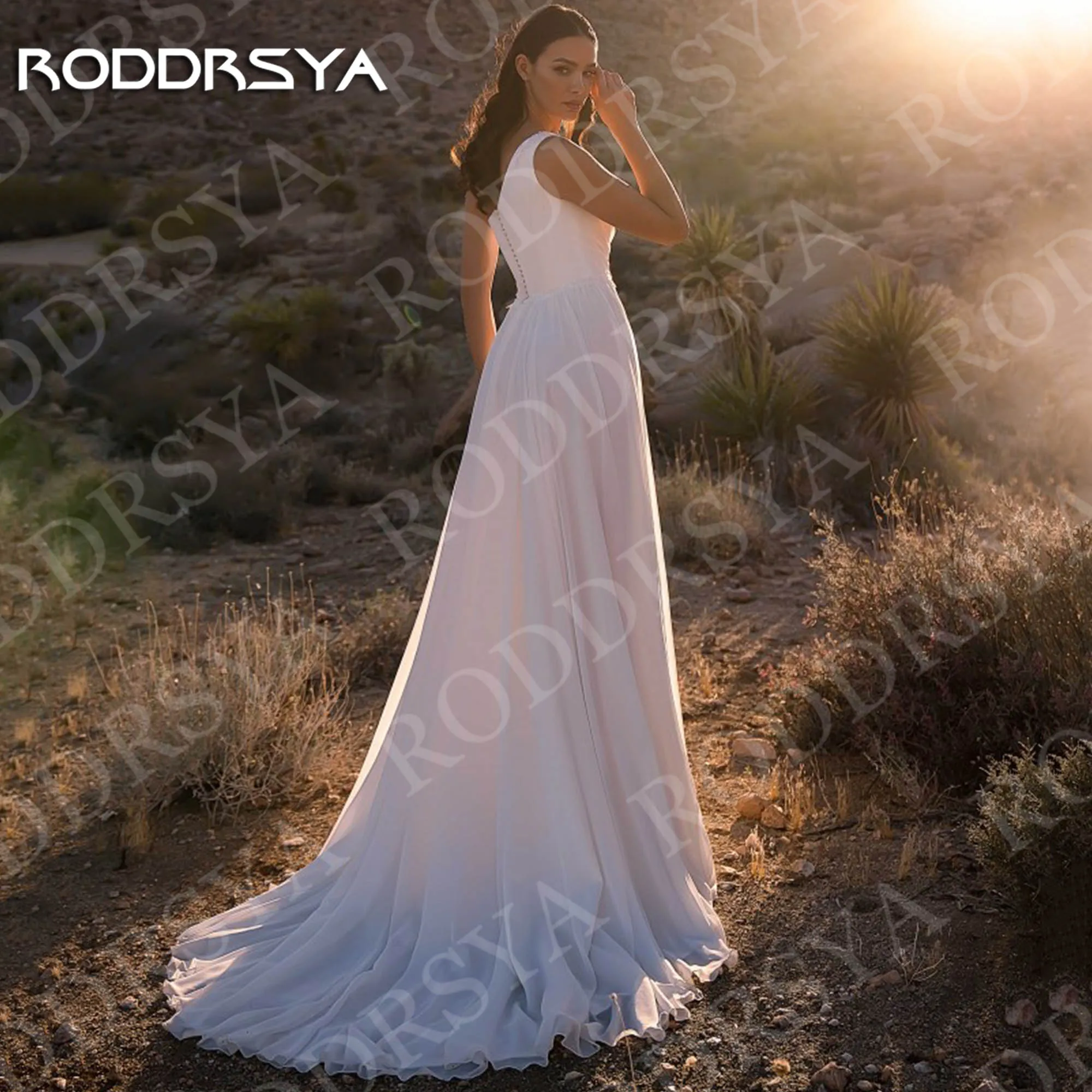 RODDRSYA Chiffon Trouwjurken met Split Vrouw Boho Een Schouder Kralen Een Lijn Bruidsjurk Aangepaste Chiffon bruidsjurken met Split vrouw Boho een schouder kralen een lijn bruidsjurk op maat