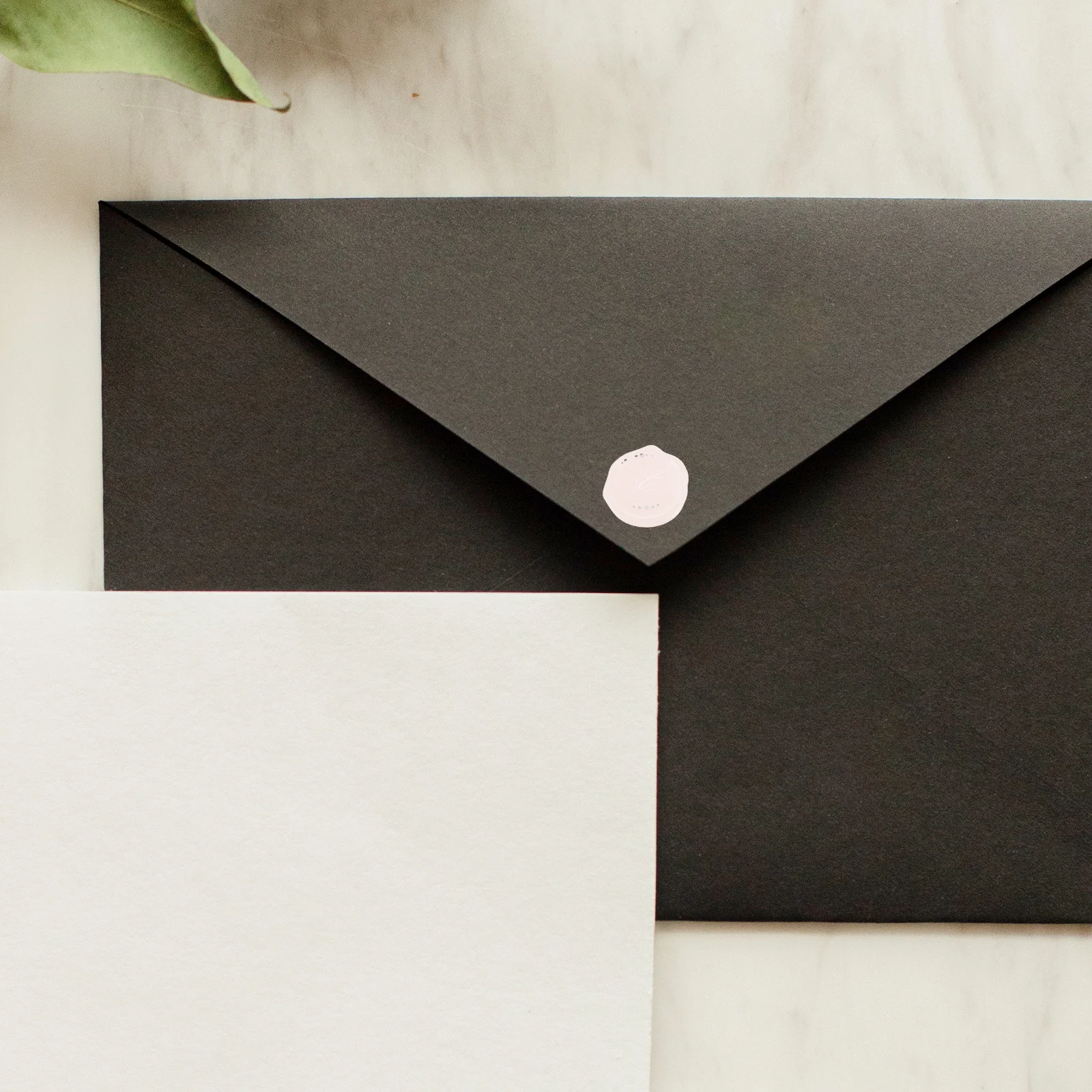 

36Pcs Self Adhesive Wax Seal Stickers PVC Round Envelope Sealing Labels for Wedding Cards Scrapbook Gift Box Lacquer Seal