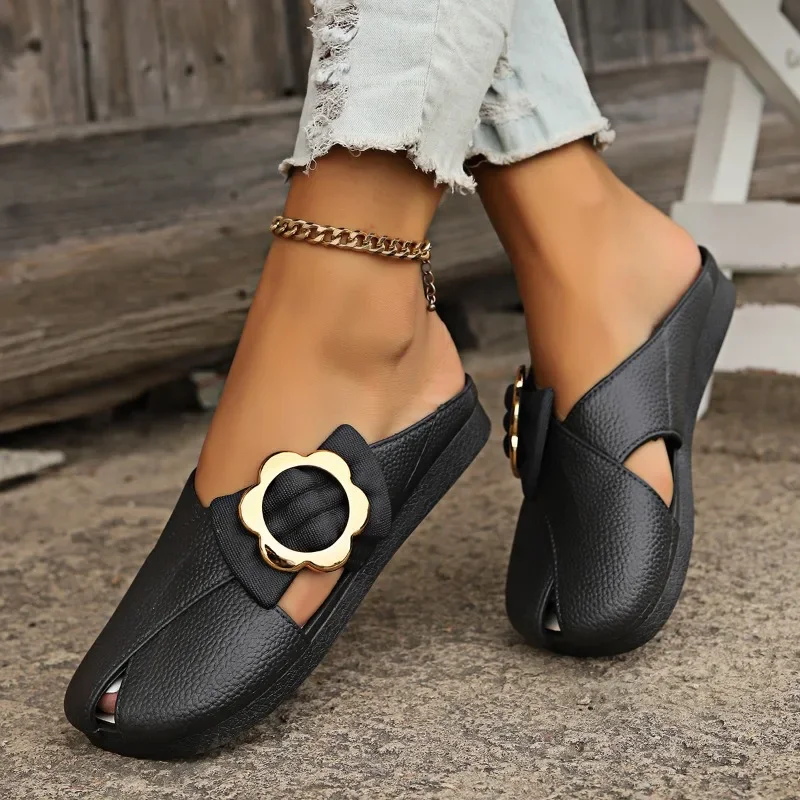 2024 mezze pantofole a punta chiusa per le donne nuova estate alla moda all\'aperto tutto abbinato Slip-on sandalo pigro senza tacco Lady Mules