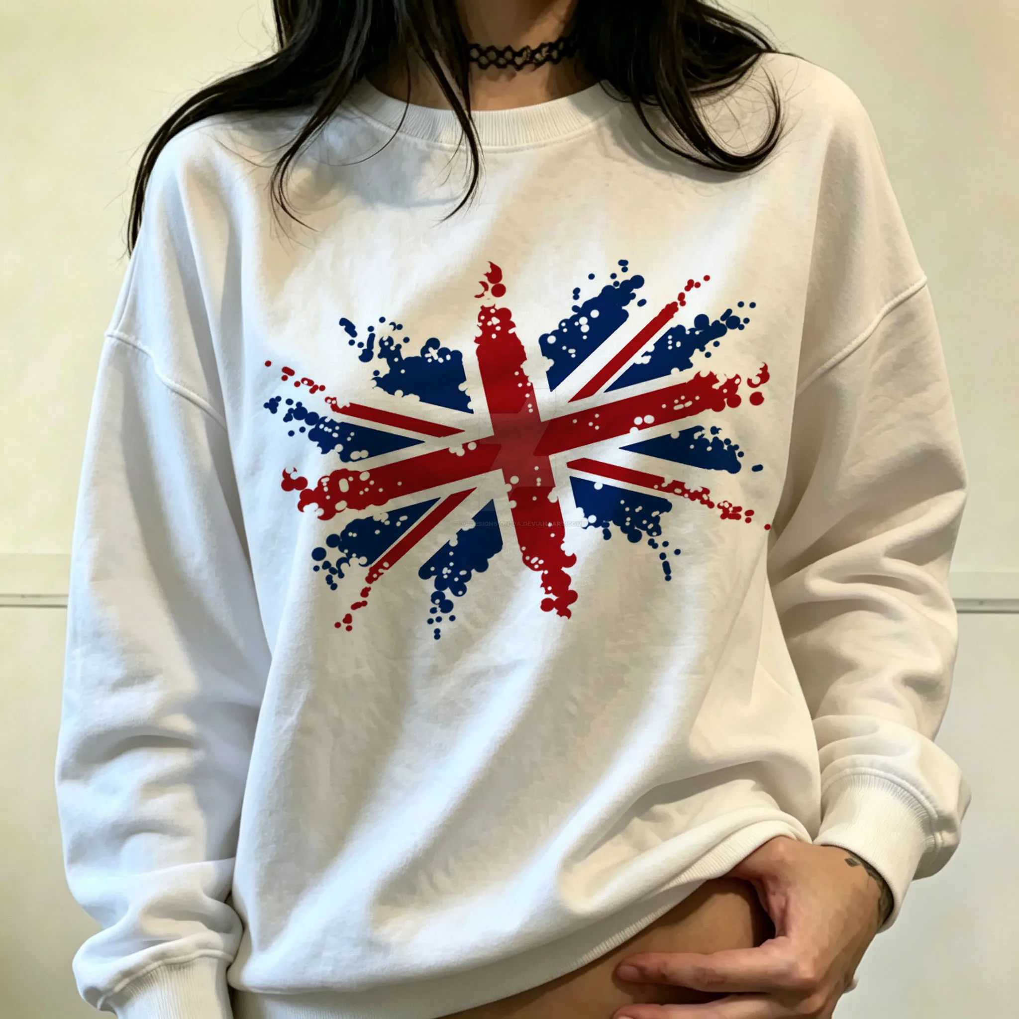 New Fall/Winter Styles: Crew-neck hoodies with national flag prints, '90s retro tops, Y2K, and 2000s-style tops—unisex