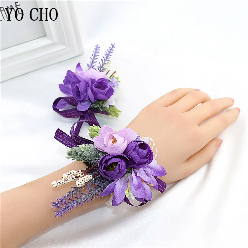 YO CHO Hochzeits-Corsagen, Blumen-Boutonniere für den Bräutigam, lila Seidenrosen-Broschen für Herren, Hochzeits-Brautjungfern-Armband, Handgelenk-Corsage-Blume – Detail 6