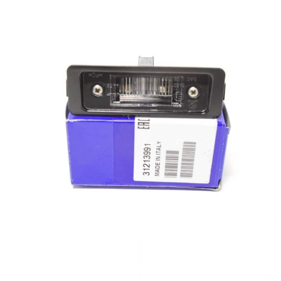 

Оригинальный OEM 31213991 Новый светодиодный светильник освещения номерного знака багажника для Volvo C30