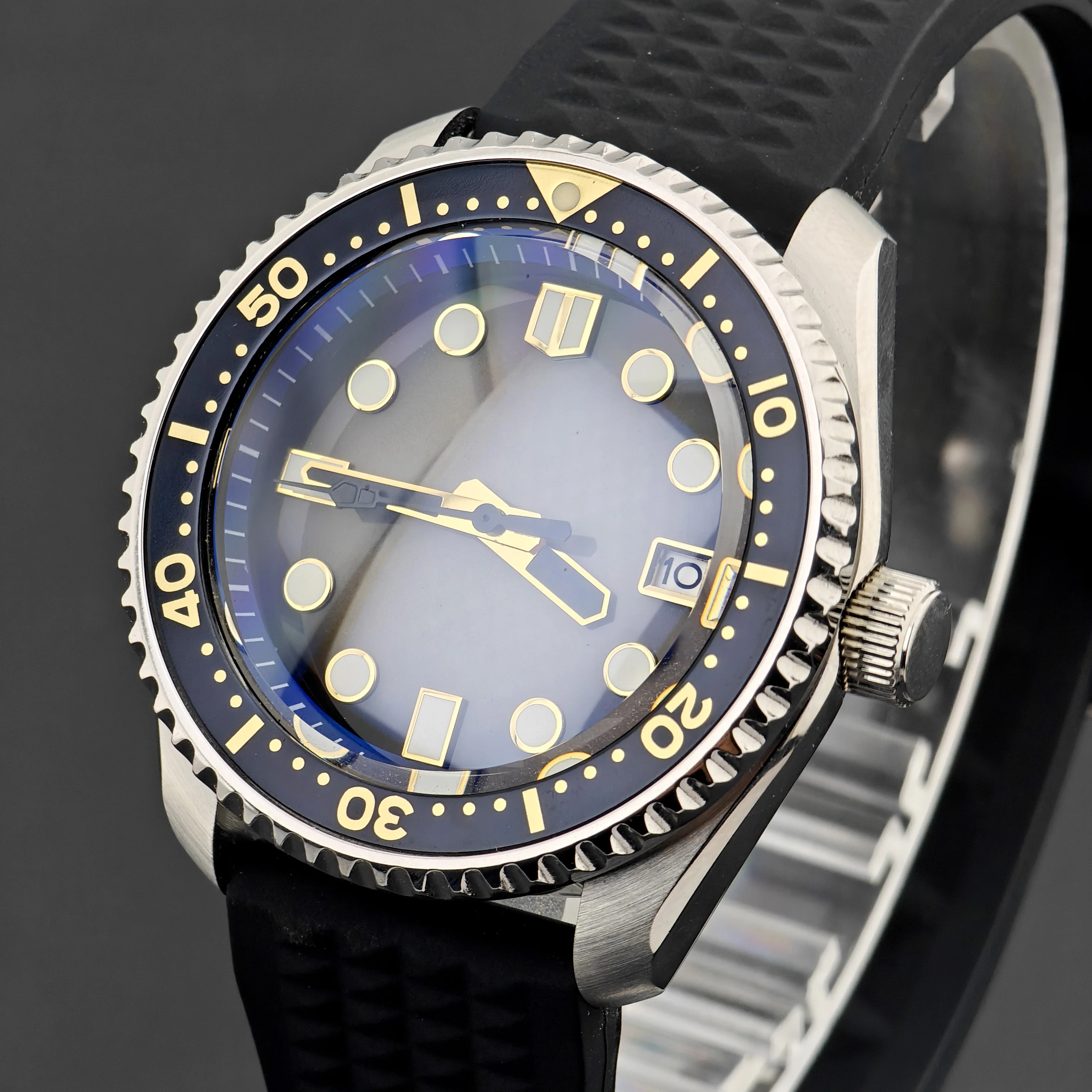 Benutzerdefiniertes Logo CORGEUT NH35 Automatikuhr Herren Saphir 316L Stahl 100M Wasserdicht Taucher Silikonarmband 6020 – Detail 11