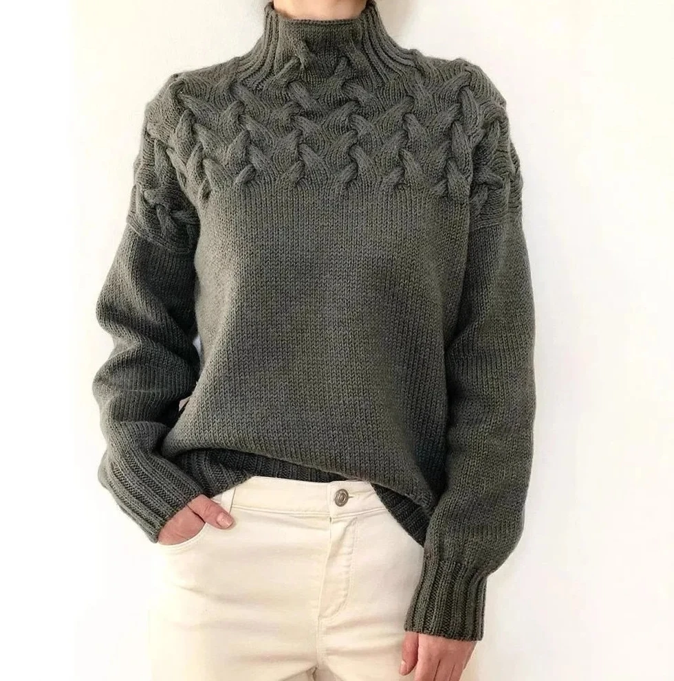 

Women's High Neck Sweater, Long Sleeve Cable Knit Detailed Pullover, Fashionable Stylish Top for Autumn Winter