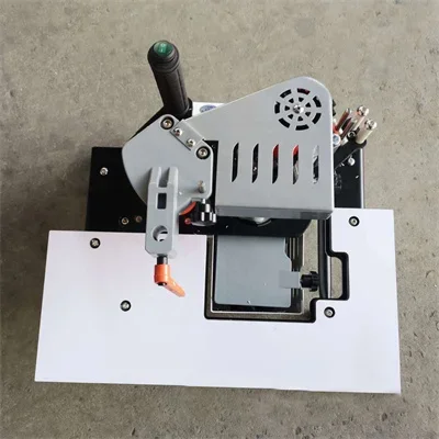 合板パネル用PVCミニハンドルエッジバンディングマシン 家庭用エッジラミネートマシン