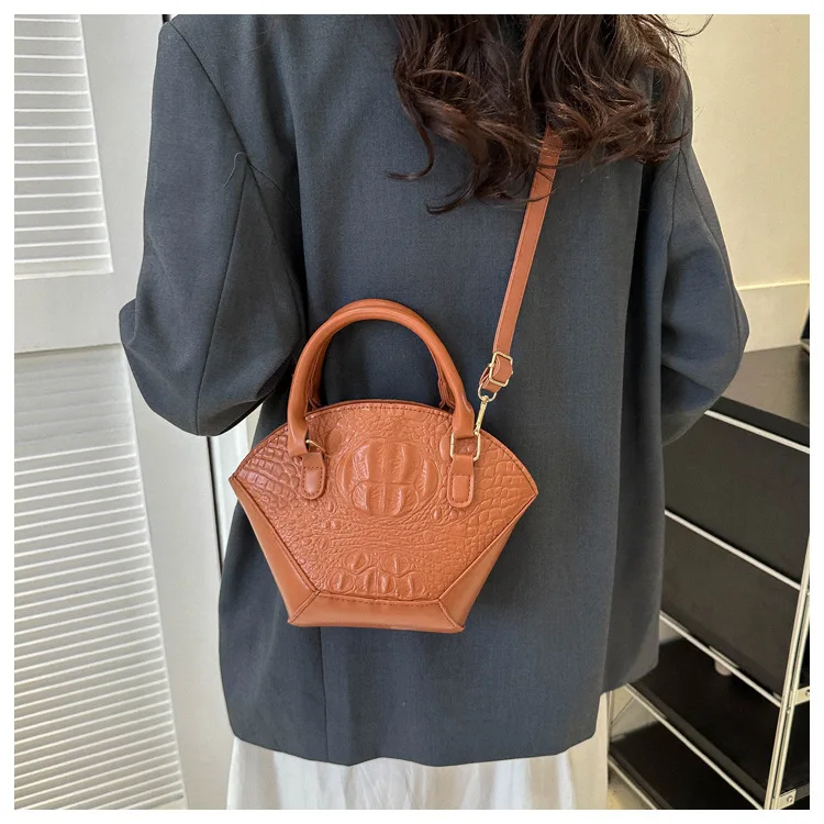 Crocodile Pattern Shoulder Crossbody Bags For Women 2024 Luxury Designer Handbags Glace Leather Golden Hardware Ladies Mini Tote