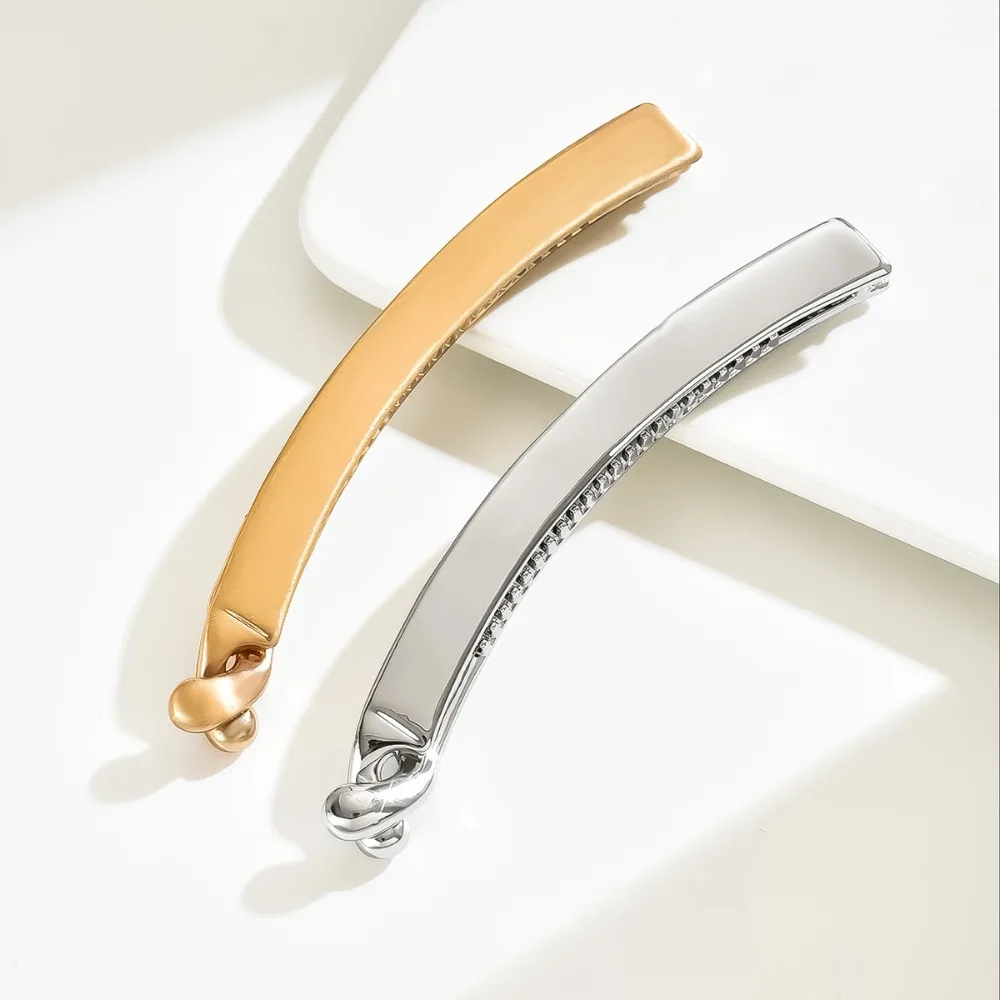 

Punk Rock Hair Claw Brushed Metal Hair Clip with Grip Teeth Non Slip Ponytail Clip for Women Edgy Style Music Festival Wear