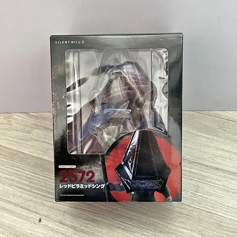 Anime Silent Hill 2 Figure Red Pyramd Thing 2572 Action Figure Collectible Toy Collectible Handmade Model Doll Gifts