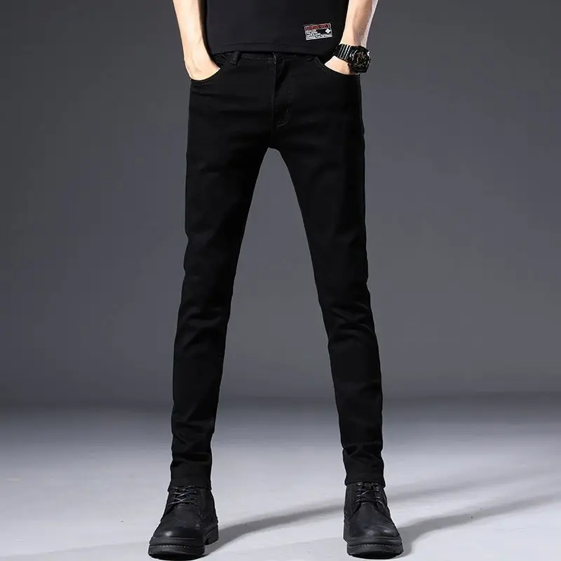 Verão calças de brim finas denim street wear masculino na moda versátil em linha reta elástica calças casuais na moda marca 2025 novas calças lavadas