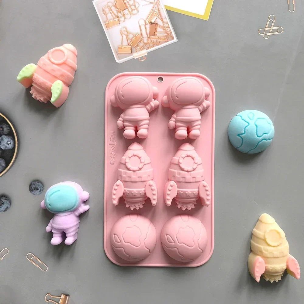 6 Hole Astronaut Rocket Moon Silicone Mold Chocolate Dessert Cake Tools DIY Handmade Aromatherapy Candle Soap Making Mould