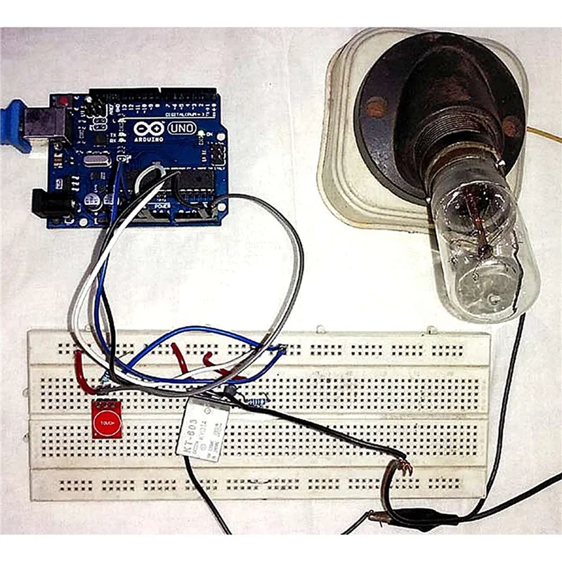B30C-300 Pz TTP223 Modulo interruttore a chiave tattile Pulsante tattile Tipo condensatore Sensore interruttore tattile autobloccante a canale singolo