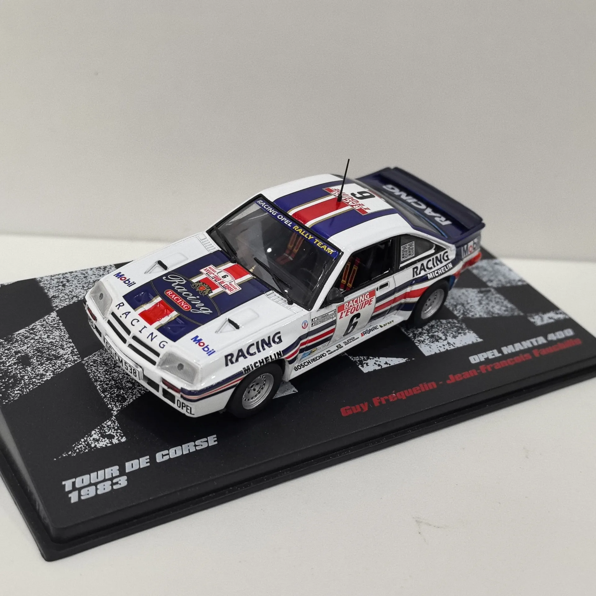 

Diecast DEA 1/43 Scale OPEL MANTA 400 1983 #6 Alloy Car Model Collectible Toy Gift Souvenir Display Ornament