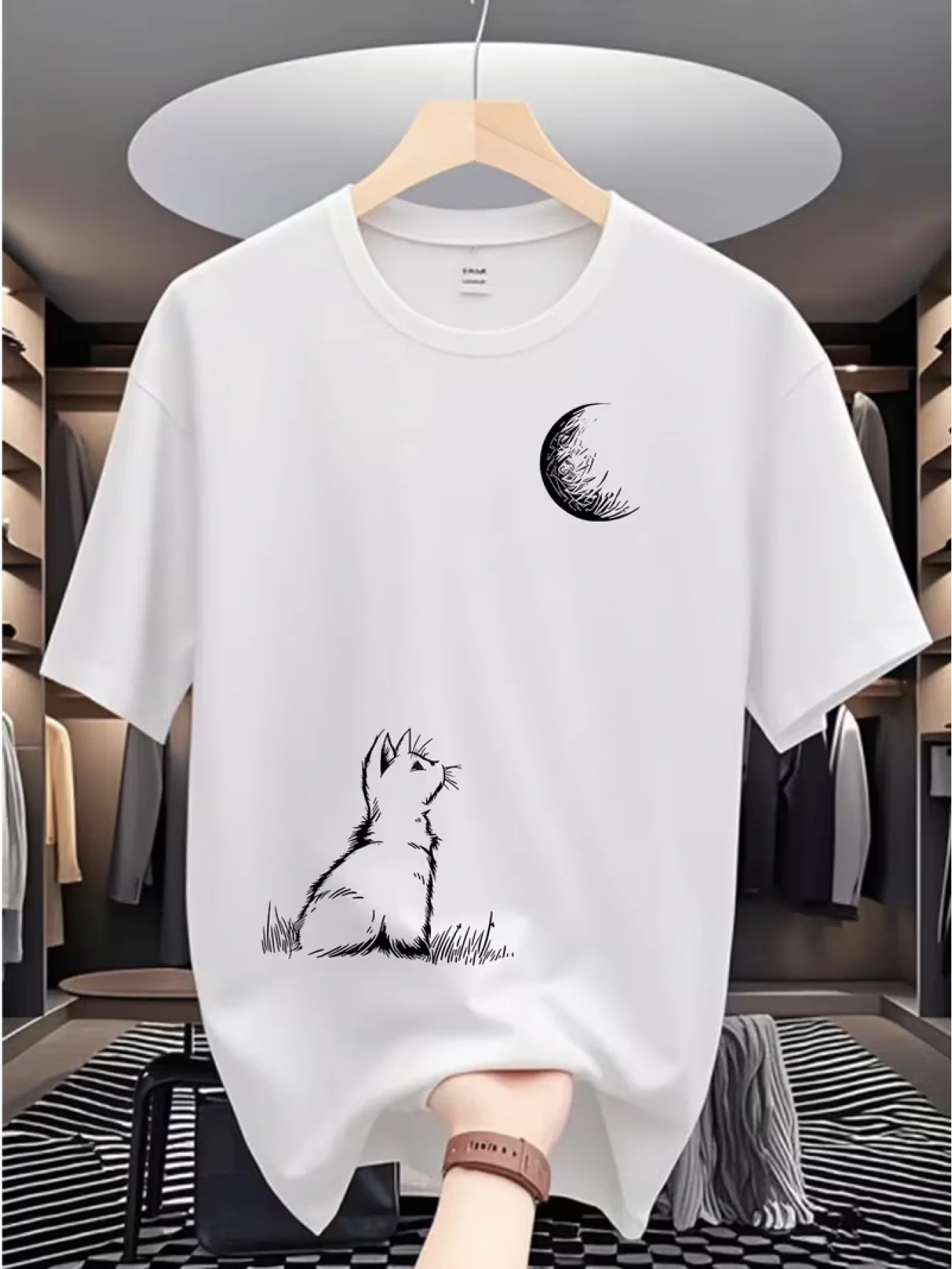 Cat Watching The Moon - Men's Printed T-Shirt - Cat and Moon Pattern Design - Trendy Style - Round Neck Regular Fit