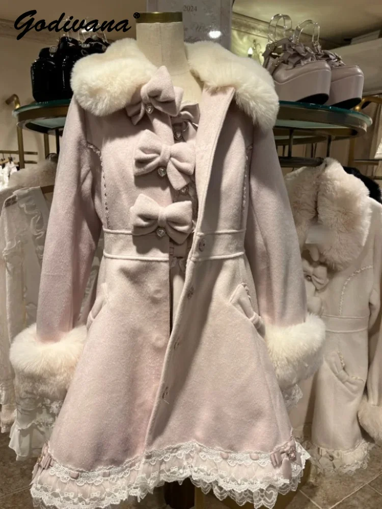 Wintermantel mit verdicktem Kunstfellkragen, japanischer süßer Prinzessinnen-Stil, mittellanger, rosa Mantel mit Schleifen- und Spitzenbesatz, warme Oberbekleidung für Damen