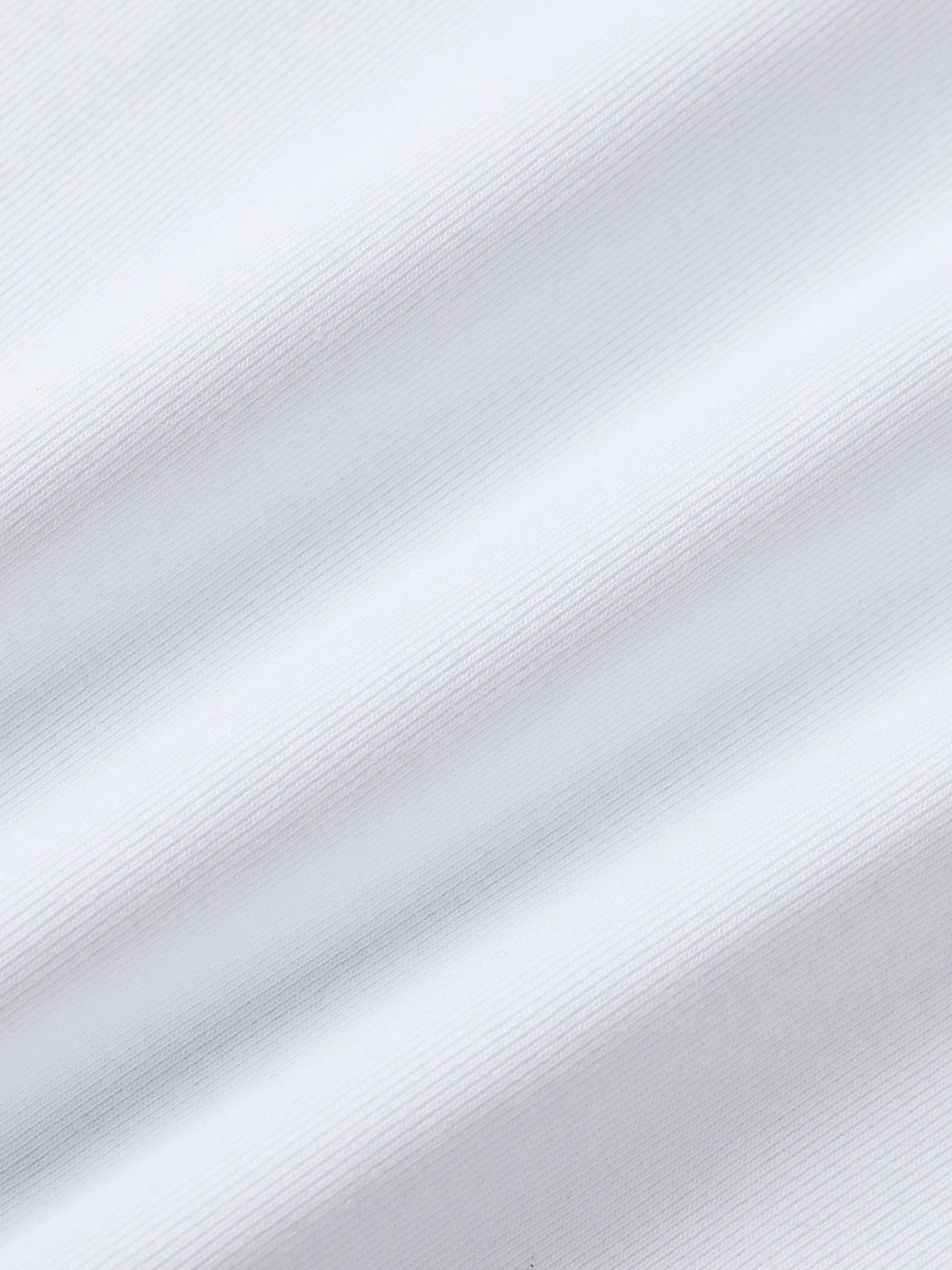 เสื้อยืดผู้หญิง CIVICERA สีขาว รุ่น Sve Basic เสื้อยืดลำลองใส่สบายสำหรับฤดูร้อน ทรงปกติ คอกลม ผ้าฝ้าย