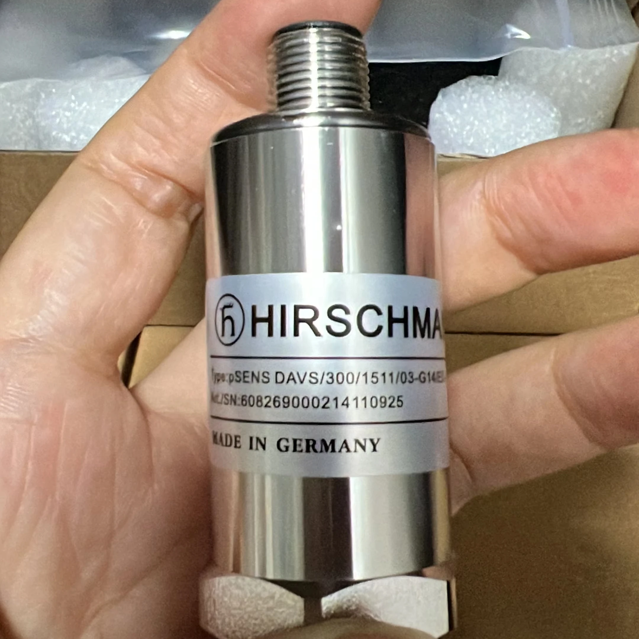 مع الضمان العلامة التجارية الجديدة ملحقات الرافعة الأصلية أجزاء آلات البناء أجزاء الاستشعار الأصلي عالية الجودة للبناء