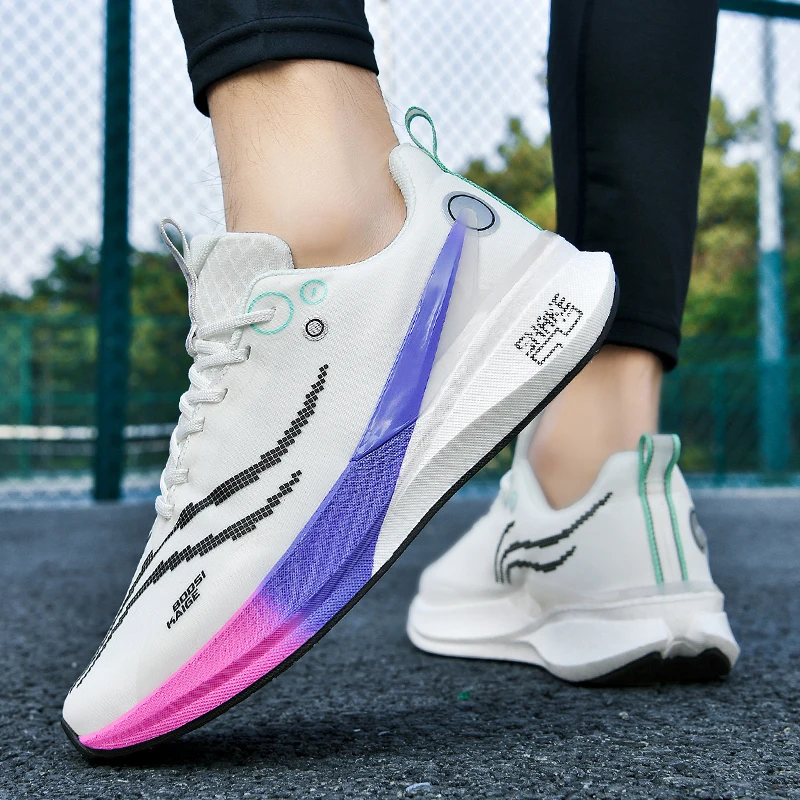 عام الثعبان/الأرنب الأحمر 8Pro أحذية الجري المصنوعة من الكربون طالب جديد طفل كبير المهنية سباق الطيران الكهربائية 5 spo