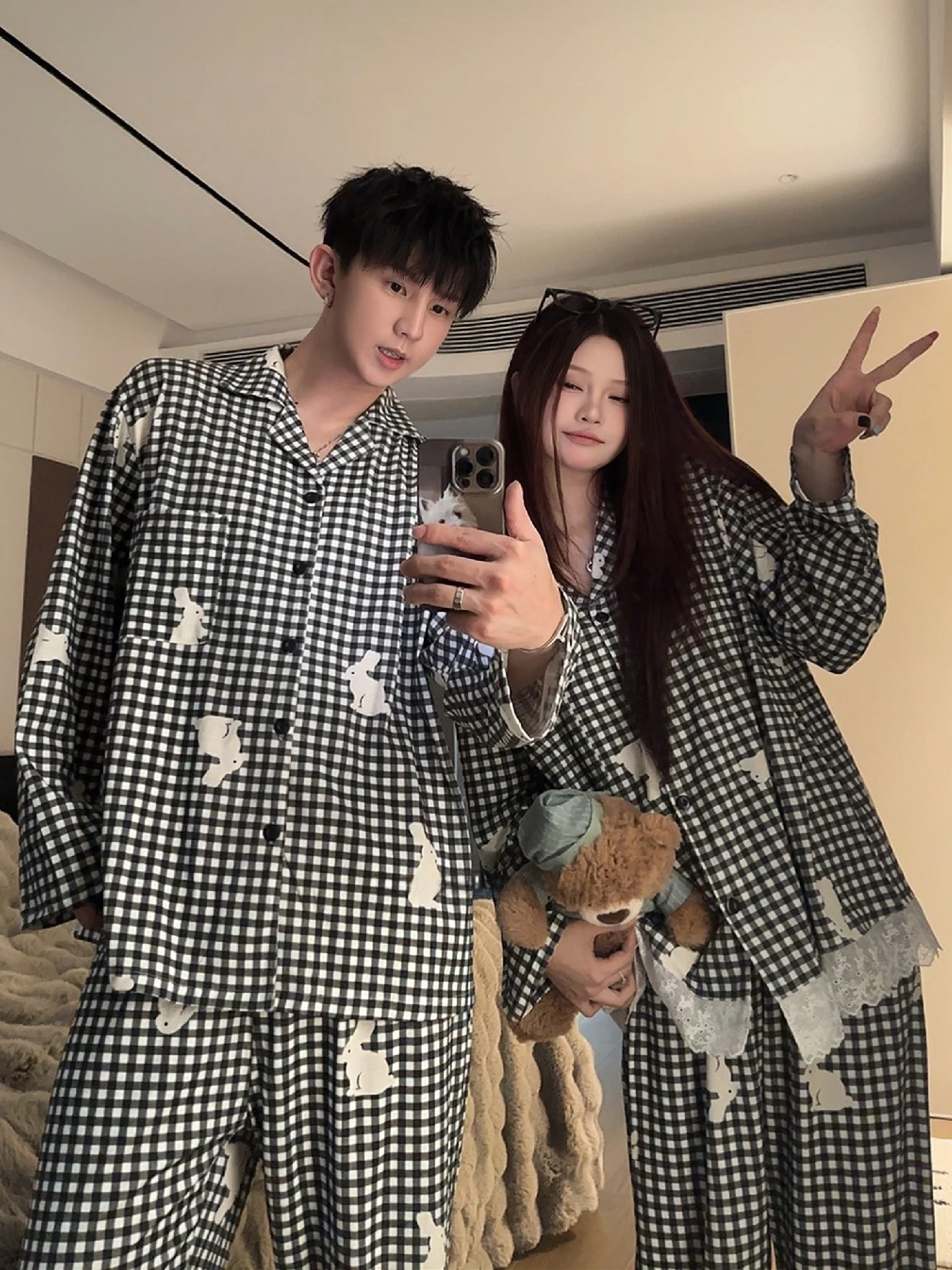 

Пижамы с рисунком кроликов для пар, комплект домашней одежды из чистого хлопка с длинными рукавами для мужчин и женщин, милая верхняя одежда, весенняя коллекция