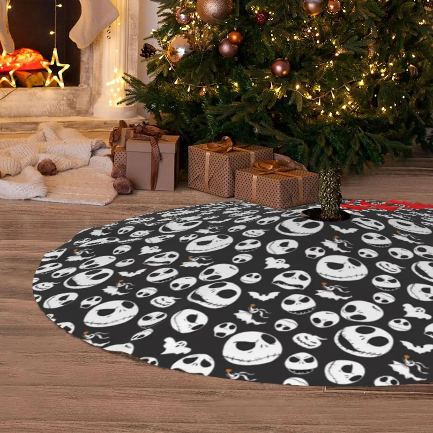 Halloween Tree Skirt 48 Inches for Halloween Thanksgiving Xmas New Year Decor Mat Party Holiday Home Occasion Decorations Suppli