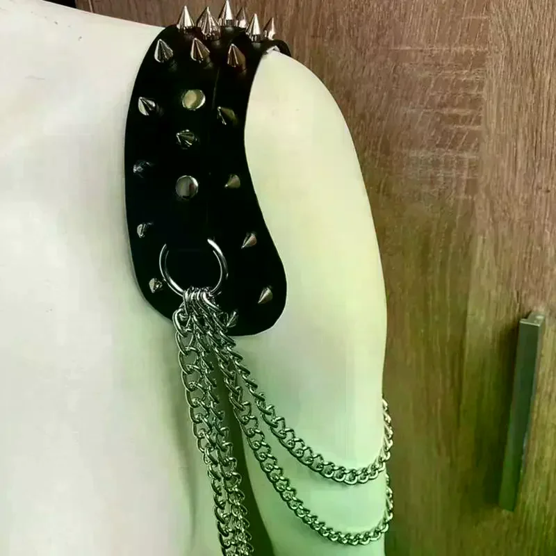 درع كتف جلدي للجنسين مع تفاصيل برشام وسلسلة شرابة إكسسوارات كتفية معدنية عصرية للنساء والرجال #3