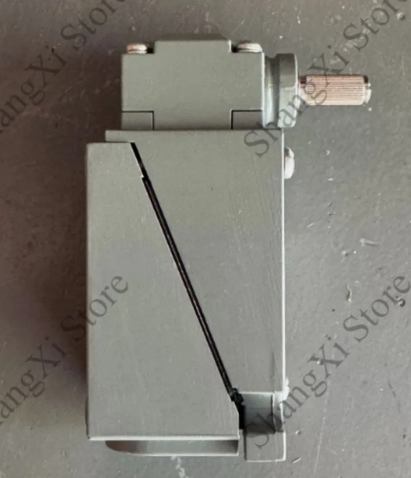 1PCS Brand New 802T-AP Oil Tight Limit Switch Fast delivery