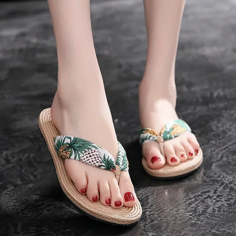 Woven Beach Flip-flops Soft Bottom Slippers Summer Non-slip Flat Outdoor Simple Bohemian Slippers Ladies Indoor Bathroom Shoes