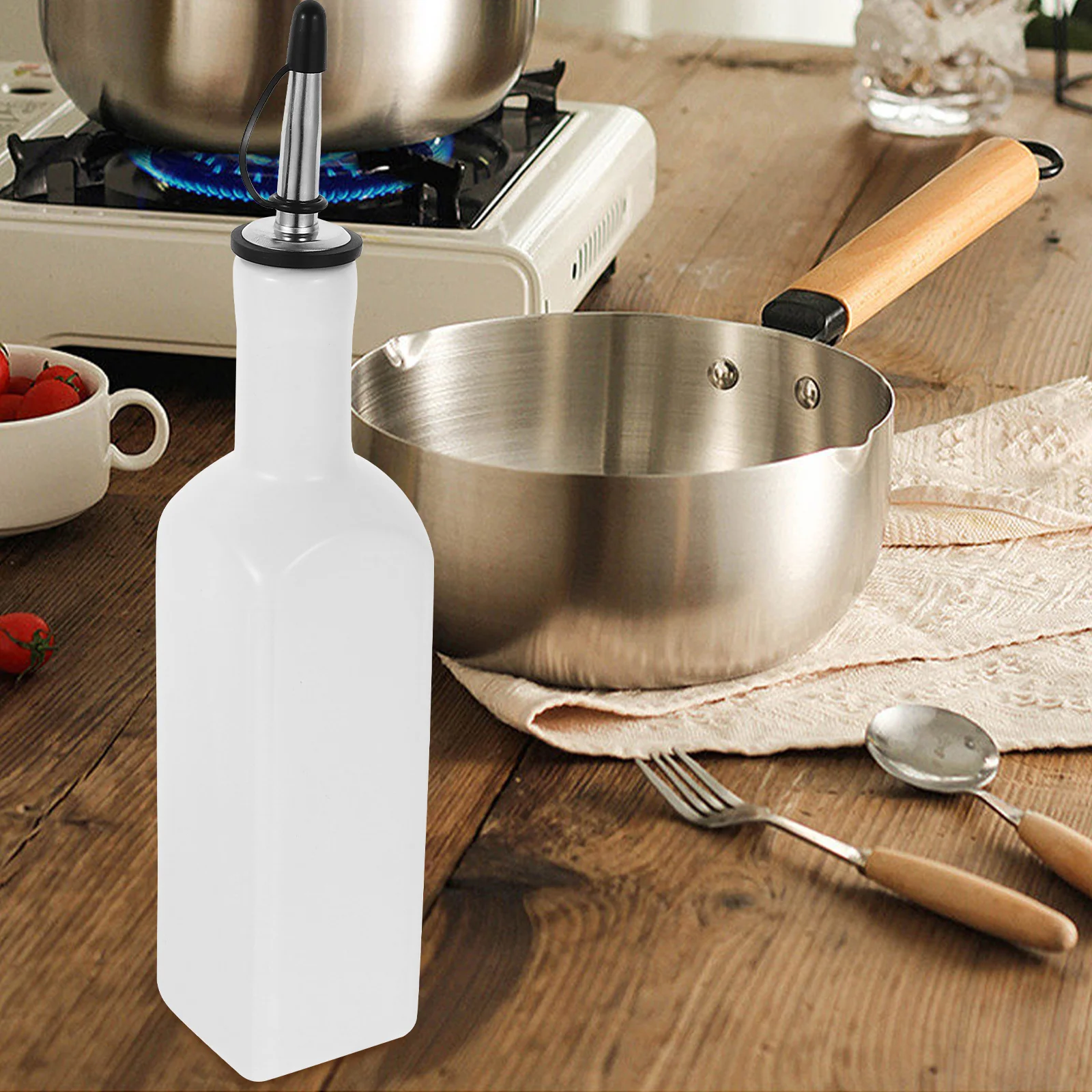 

Ceramic Condiment Bottle Vinegar Holder Sauce Dispenser Smooth Easy Clean Long Lasting Use for Household Restaurant