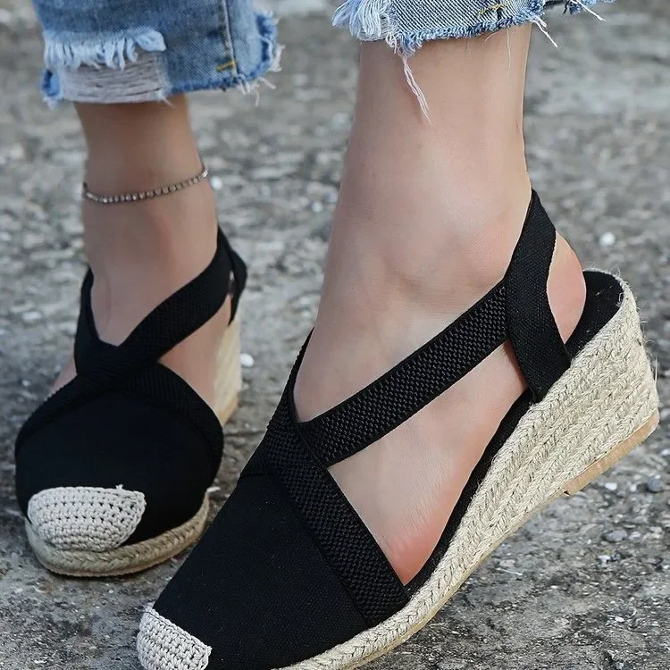 2024 New Summer Leisure Retro Baotou Straw Wedged Sandals Cross with Thick Sole High Heel Muffin Fisherman Shoes Women\'s Shoes