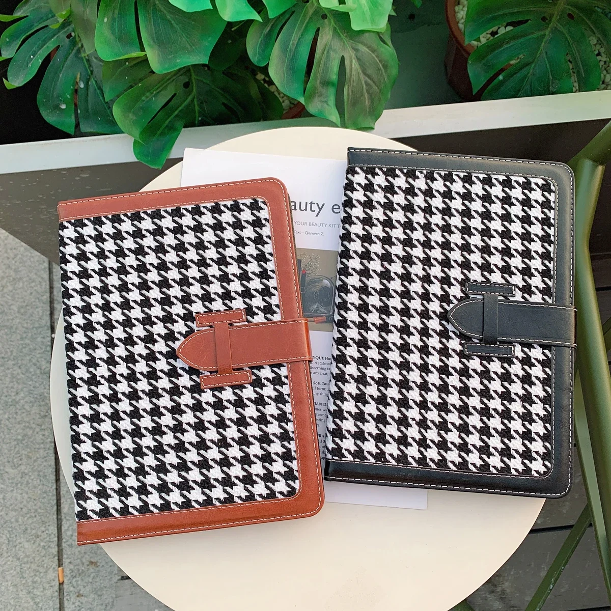 Houndstooth Case with Clasp for IPad 7th 8th 9th 10th Generation 10.2 10.9 Inch Cover for Ipad Pro 11 10.5 Air 4 3 2 1 Mini 6 5