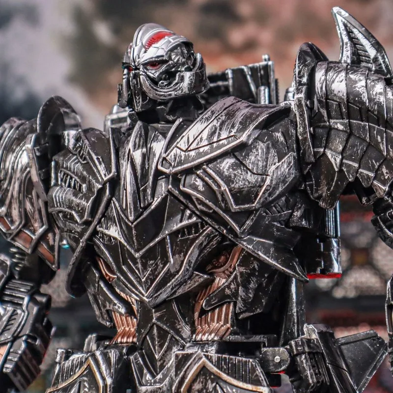 

【In Stock】 Transformation Toy Megatron Battle Damaged Version Partial Alloy Movable Robot Model Toy 30cm Gift Collection