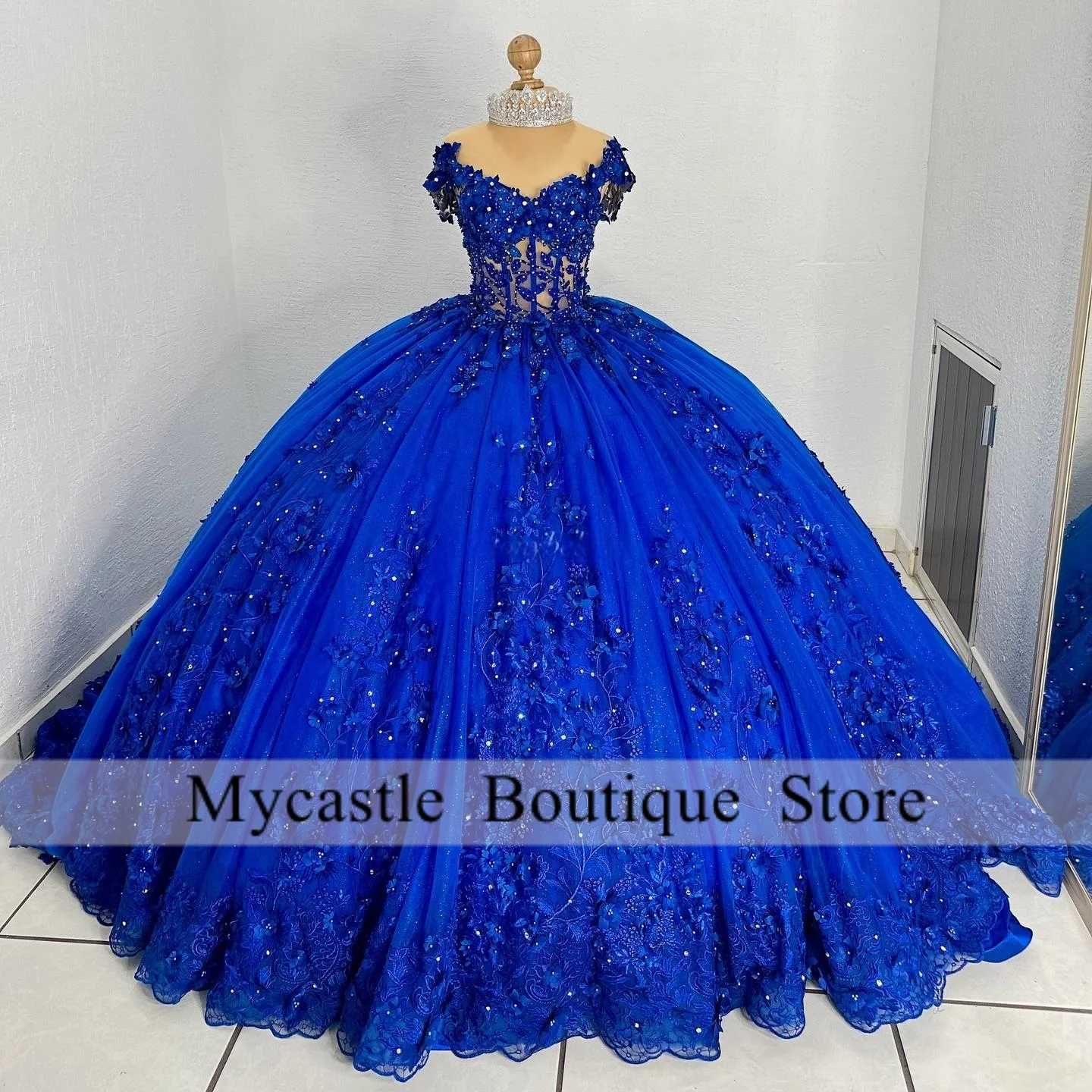 Robes De Quinceanera bleu Royal 2025 personnalisées brillantes 3D Appliques perles douce 16 robe robe De fête d'anniversaire robes De 15