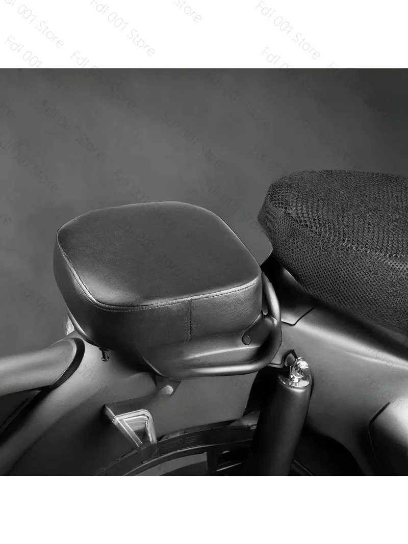 For Honda Super Cub C125 Modified Rear Bracket Seat Cushion with Quick Release Design for Easy Disassembly