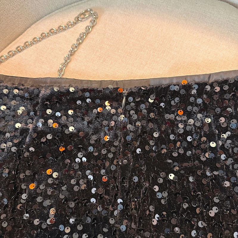 Black Sequined Women' Skirt 2026 Summer Sparkling A-line Bodycon Skirt Temperament Beautiful Slim Knee Length Woman Clothes
