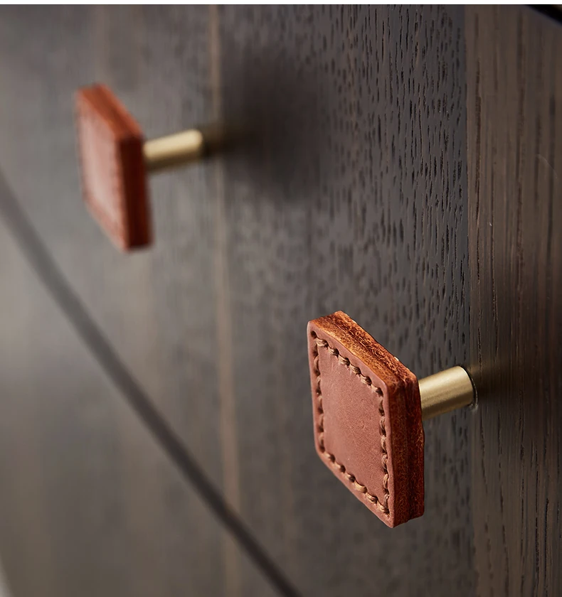 Brass and cowhide leather furniture knob — supplier illustration 21
