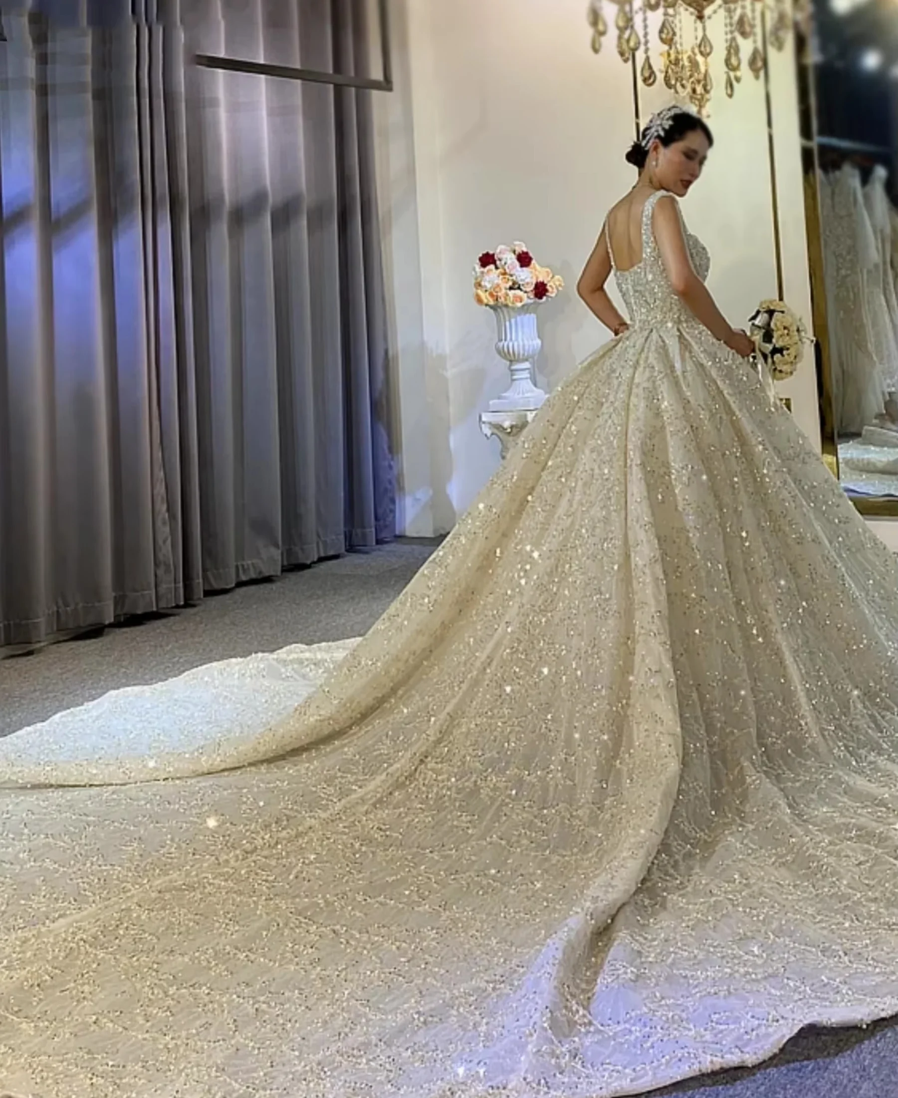 Luxury Princess Straps beading weddingdress Straps Full Beading Bridal Gown Sleeveless royal long Customzied Vestidos De Novia