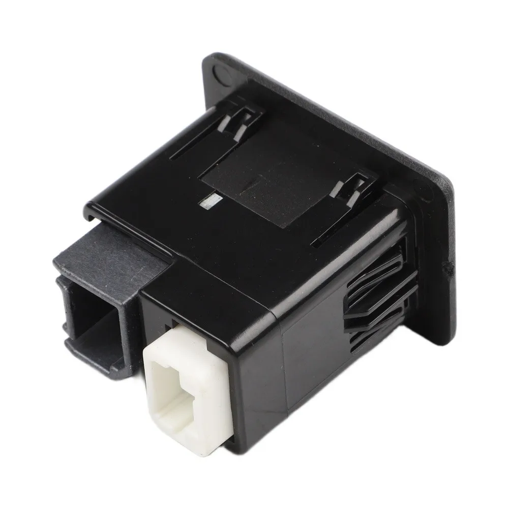 Dashboard Audio Port USB AUX Port Adapter For Car Interior Direct Replacement Part Easy Installation Design For Nissan Qashqai