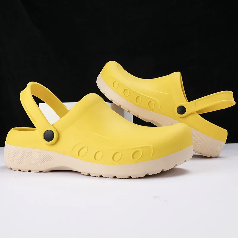 Chef Shoes for Men Summer Anti-slip Kitchen Shoes Comfortable Garden Clogs Waterproof Sandal Plus Size Beach Sandals Platform