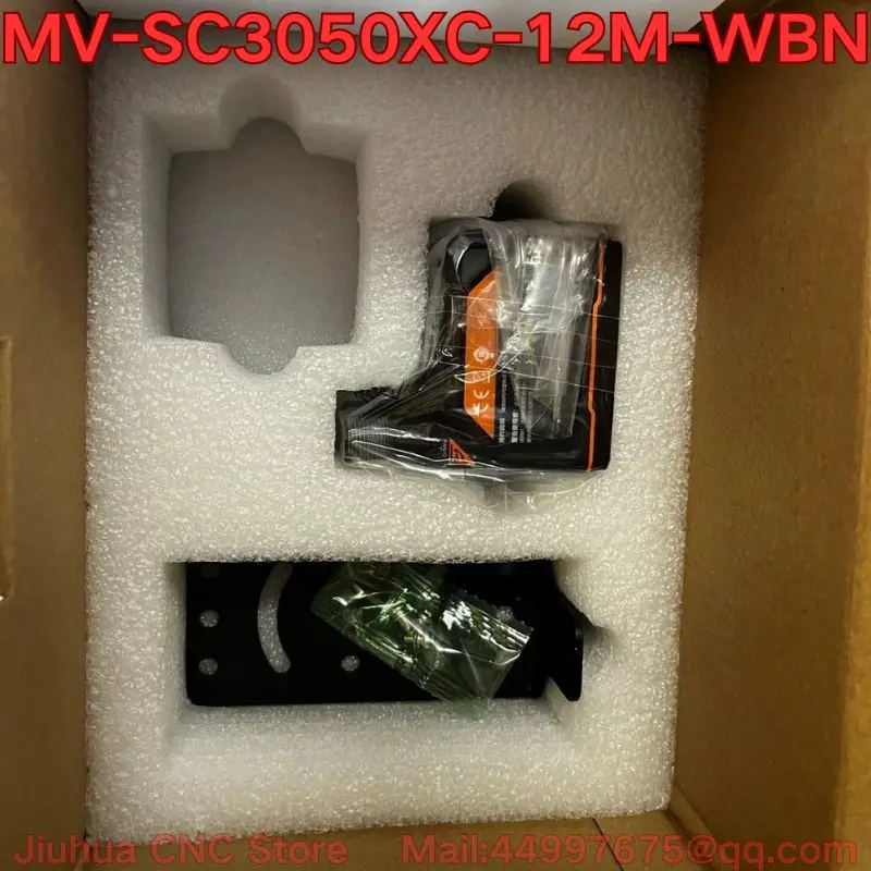 

Новый датчик зрения MV-SC3050XC-12M-WBN, 5-мегапиксельный цветной электрический фокус