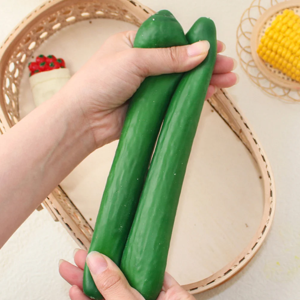 

3 Pcs Toys Cucumber Pinch Squeeze Vegetable Squeezing Food Party Tricky Birthday Favors Green