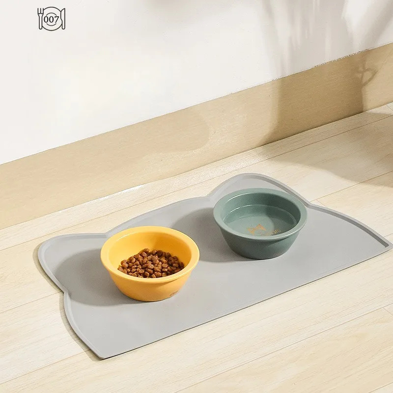 Silicone Pet Feeding DogCat Bowl Food Mat Non-Stick Waterproof Pet FoodFeeding Pad Puppy FeederTray Water Cushion