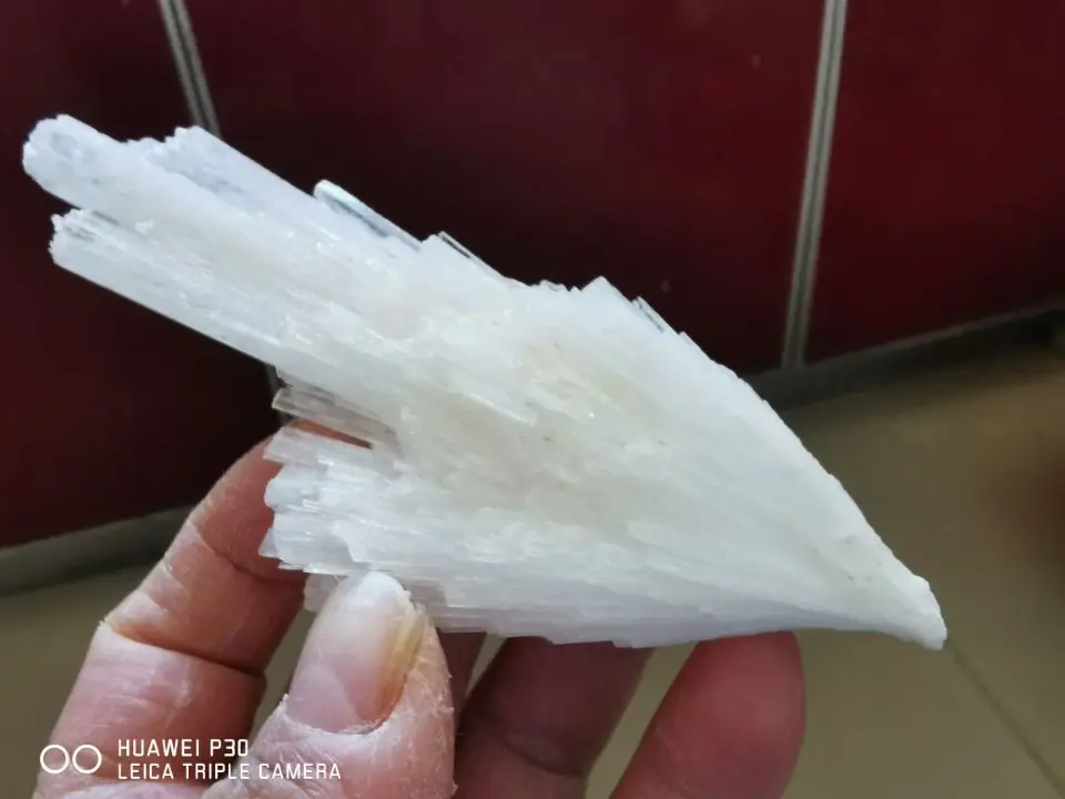 4.93” Natural Mineral Crystal Scolecite Flower Rock Specimen